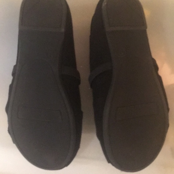 💰 Mary Janes - Picture 2 of 4